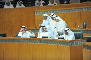 دنايف الحجرف والشيخ محمد العبدالله ودعلي العبيدي ومسالم الاذينة وعبدالعزيز الابراهيم ودانس الصالح