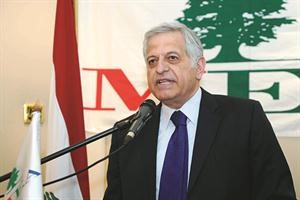 نزار خوري﻿