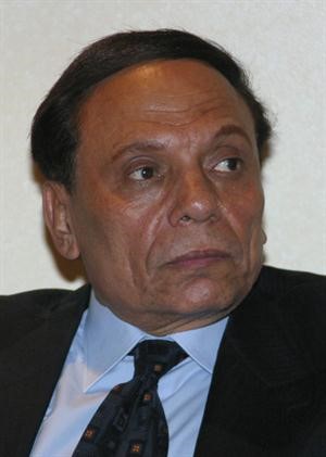 عادل امام﻿