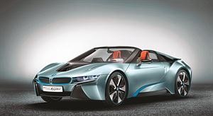 «BMW» تركز على حلول التنقل المستدام وتطلق «BMW i» 