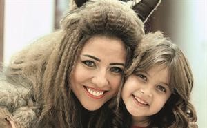 مي كساب والطفلة جانا في المسلسل﻿