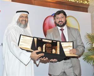 دالشرهان يكرم دخالد العبدالغني