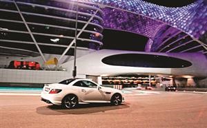 سيارة AMG 55 SLK الرياضية