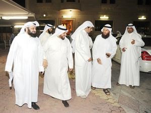 دوليد الطبطبائي وعبداللطيف العميري وخالد الطاحوس﻿