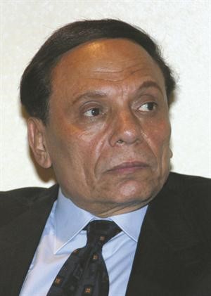 عادل امام