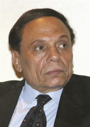 عادل امام