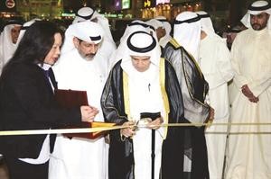 «البغلي للإسفنج» تفتتح معرضها الخامس بالضجيج