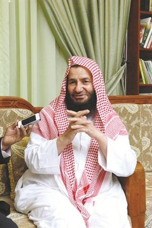 عبدالخالق لـ «الأنباء»: الوضع الحالي في مصر سيؤدي لانتخاب رئيس بأغلبية ضعيفة يصعب معها نقل السلطة وستدخل البلاد مرحلة الفوضى