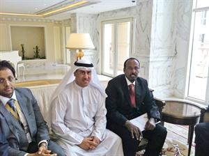 وزير التربية والتعليم الصومالي دمحمد عيديد ومستشار الوزير عصام الجامع والزميل محمد الخالدي﻿