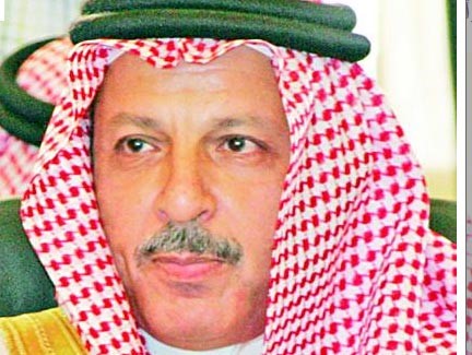 السفير احمد عبدالعزيز قطان
