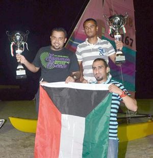 البطلان جوهر وبوحمد عقب تتويجهما﻿