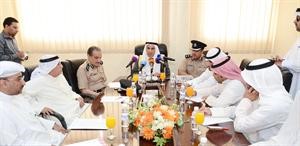  الفضالة واللواء كامل العوضي خلال مؤتمر صحافي عقد في مركز مبارك الكبير