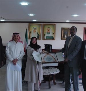 وزير التربية الصومالي احمد عيديد يكرم السديراوي بحضور دخالد السعد