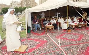 الحضور يتابعون المنافسات﻿