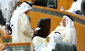 بداية المواجهة بين المطر والجويهل﻿