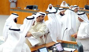 الشيخ محمد العبدالله يقف حائلا دون المواجهة بين المطر والجويهل﻿