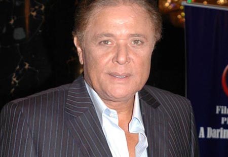 محمود عبدالعزيز
