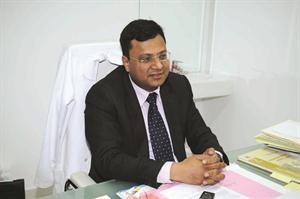 د.فيفيك سينكال لـ «الأنباء»: الجلد مرآة تعكس حالتنا الصحية وتخصص الأمراض الجلدية منصة ينطلق منها قطار التشخيص