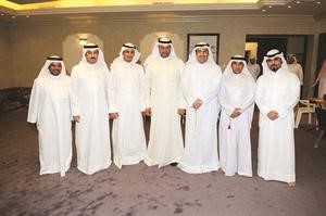 الشحومي متوسطا وزير الصحة ورواد الديوانية