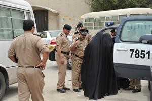 نسوة يبعن في سوق الحرامية الى الابعاد الاداري	 سعود سالم﻿
