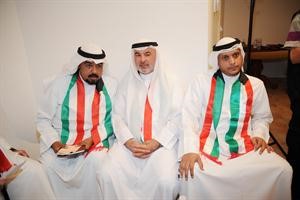 صالح عاشورمع احد الحضور هاني عبدالله