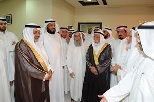 الوزير الشهاب وحمود الرومي وفلاح الصواغ وقيادات الاصلاح خلال جولة في المبنى 	اسامة ابوعطية﻿