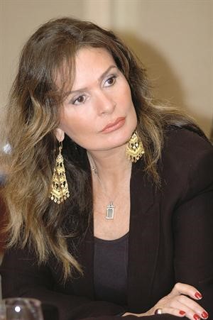 يسرا