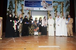 الكندري والصلال مع قيادات المدارس المتميزة 	اسامة ابوعطية﻿
