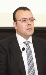 درضوان العناني﻿