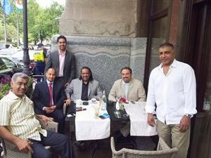 الشيخ احمد الفهد والشيخ طلال الفهد في بودابست
