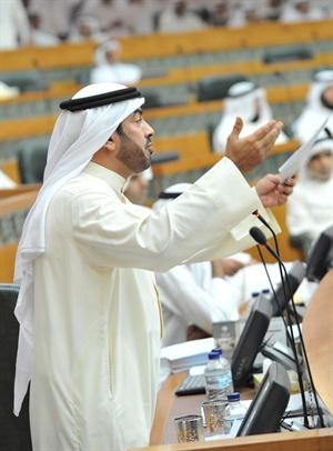 علي الدقباسي