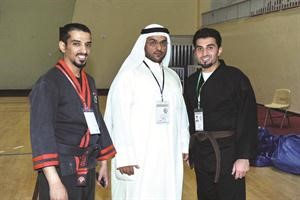 فلاح العنزي مع احمد النقي واحد المشاركين﻿