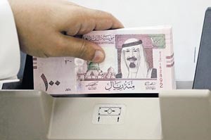 تحويلات الوافدين تمثل 20% من موازنة السعودية