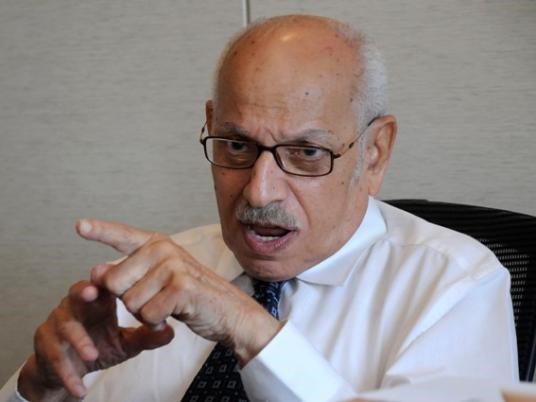 د احمد كمال ابو المجد