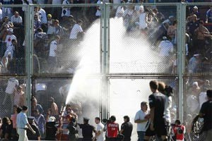 مقتل مشجع بمشاجرة بالدوري الأرجنتيني
