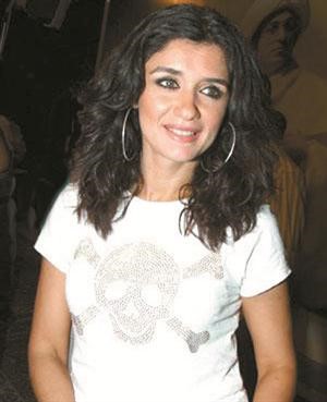 غادة عادل﻿