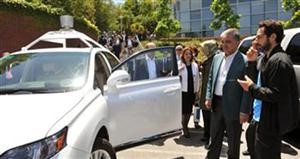الرئيس التركي في سيارة غوغل