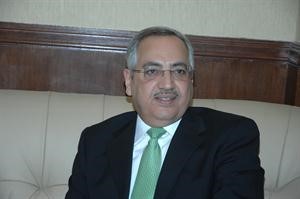 دعبدالرزاق النفيسي