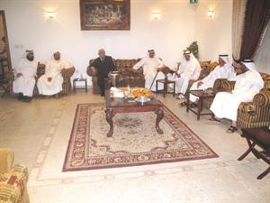 المرصفي يتوسط فريق العمل﻿