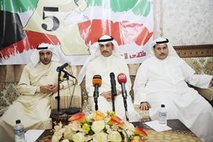مرزوق الغانم متحدثا خلال الندوة هاني عبدالله