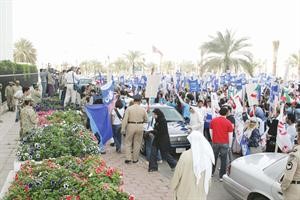 الشباب دور كبير وفعال كان له الاثر الكبير في منح المراة حقوقها

