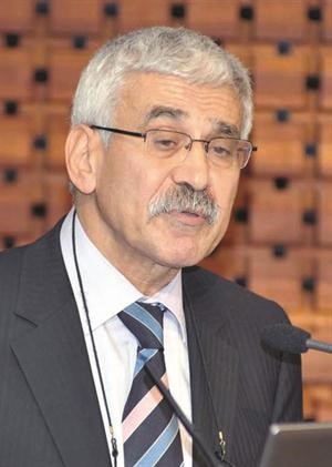 دعدنان شهاب الدين﻿