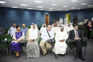 نامي النامي والشيخة شيخة العبدالله والسفير البوسني خلال اللقاء هاني عبدالله
