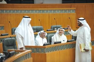 تحية من النائب محمد الدلال لوزير الدفاع الشيخ احمد الخالد