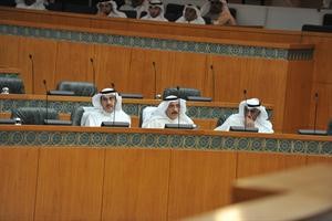 شعيب المويزري وهاني حسين وعبدالعزيز الابراهيم

