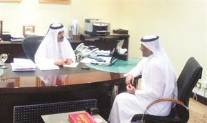 الزميل مفرح الشمري مع مدير تلفزيون قطر محمد الكواري في لقاء سابق