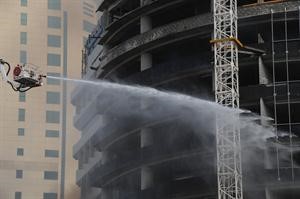 رجال الاطفاء سيطروا على الحريق بعد اكثر من 3 ساعات