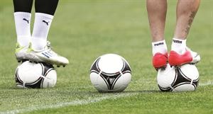 التوقعات والاحداث والشغب سببه اقدام واثارة نجوم الدورة اپ