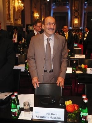 هاني حسين خلال اعمال الندوة الخامسة لـ اوپيك