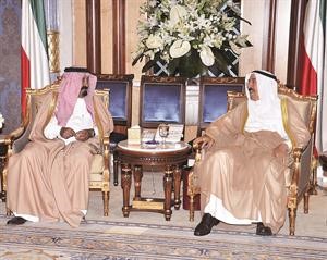 صاحب السمو الامير خلال لقائه بندر بن عبدالمحسن الفرم﻿